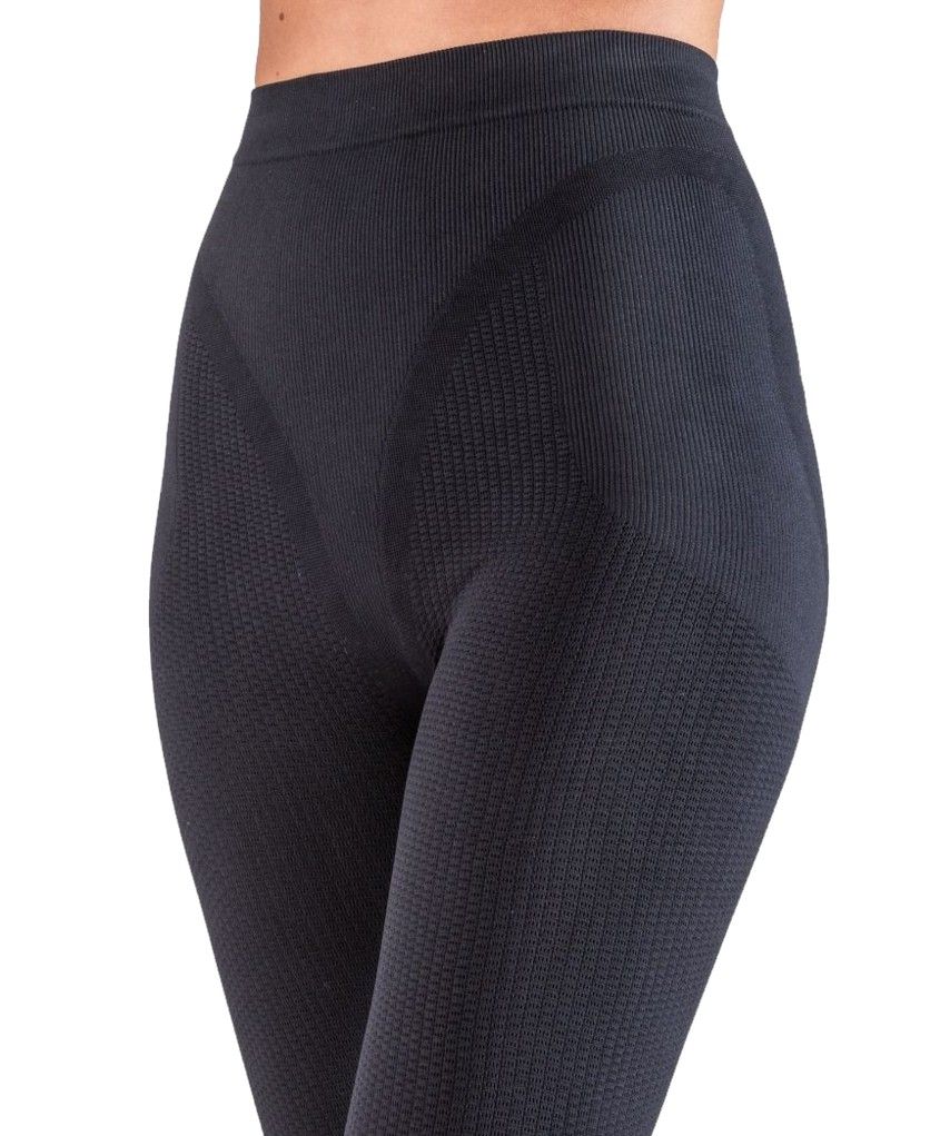 As leggings que reduzem celulite estão à venda na Decathlon – NiT