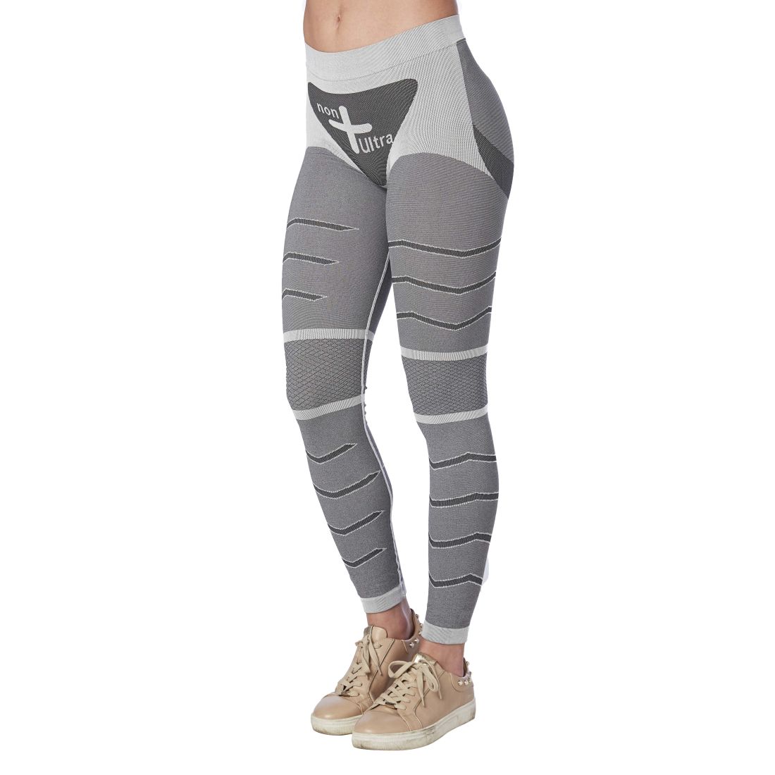 https://www.cizeta.it/open2b/var/products/1/75/0-fc3e696e-1100-Unisex-thermal-sportwear-leggings-with-emana-+Dryarn-fibre.jpg